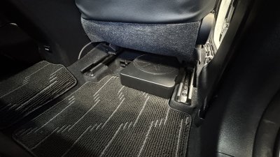 画像1: KICKER（キッカー）10インチ（25cm）パワードウーファー　Hideaway