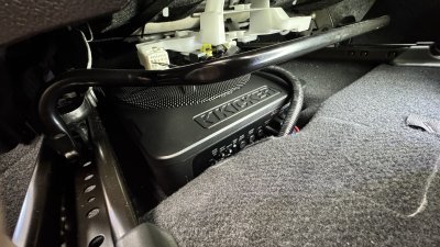 画像2: KICKER（キッカー）10インチ（25cm）パワードウーファー　Hideaway